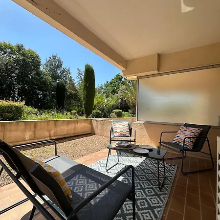 Charming 22m2 With Terrace In Saint-raphael Saint-Raphaël